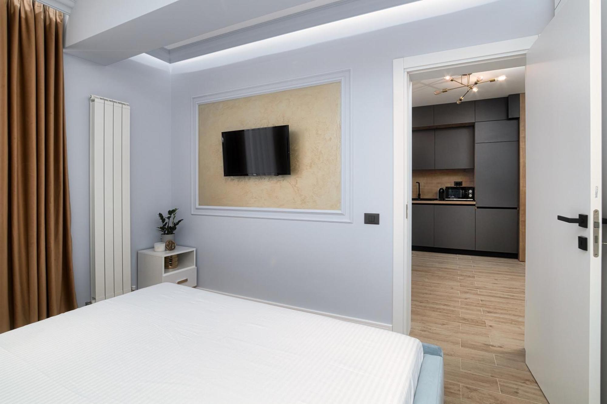 Golden Infinity Apartment Navodari Ngoại thất bức ảnh