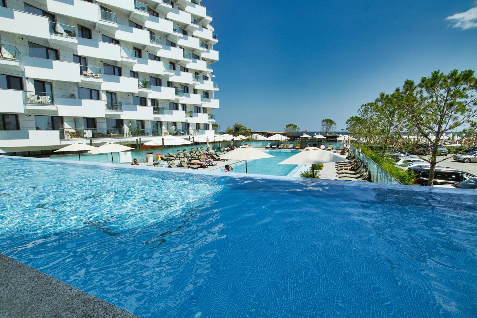 Golden Infinity Apartment Navodari Ngoại thất bức ảnh