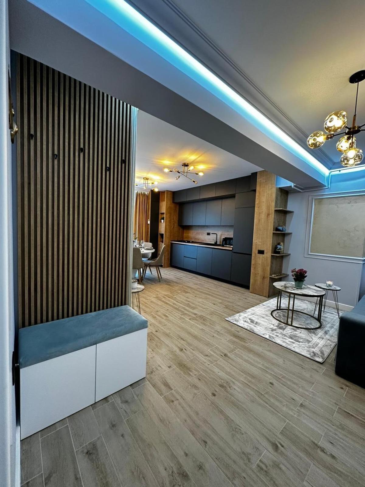 Golden Infinity Apartment Navodari Ngoại thất bức ảnh
